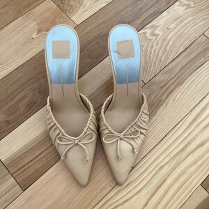 Dolce Vita Pointed Toe Stiletto Pumps - SZ 9